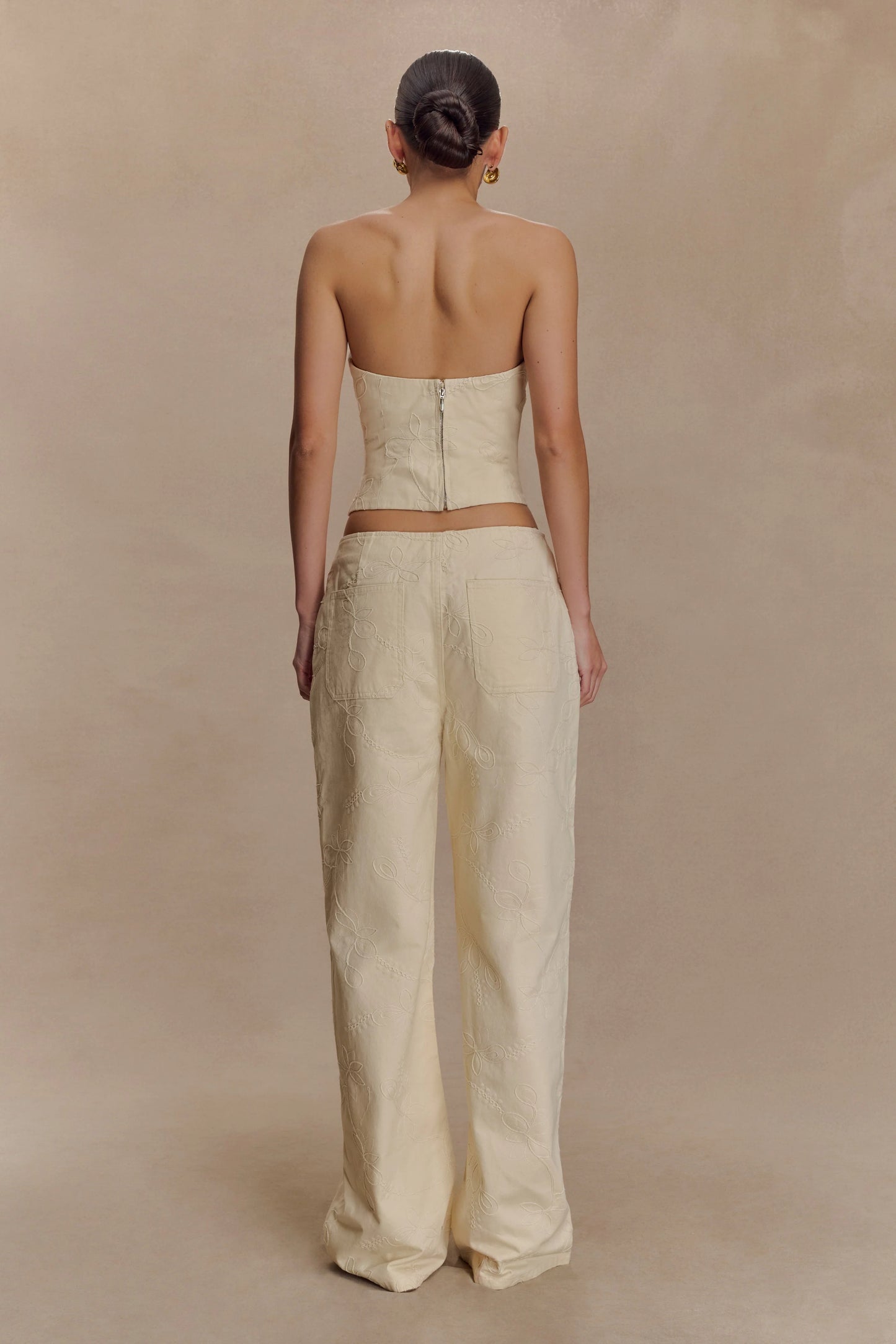 Ebony Embroidered Denim Jeans - Cream