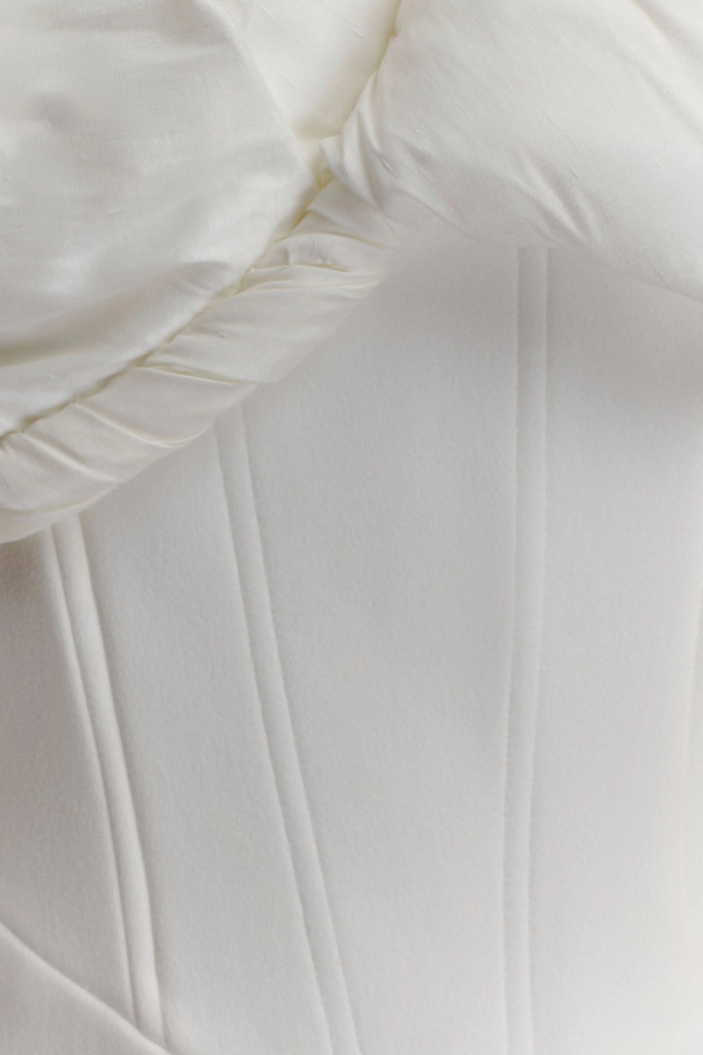 Aphrodite Off Shoulder Crepe Mini Dress - Ivory
